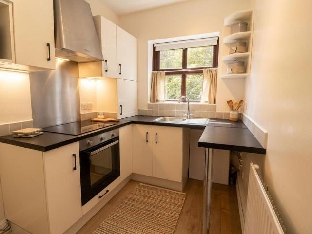 Flat for sale in Charlestown, Charlesworth