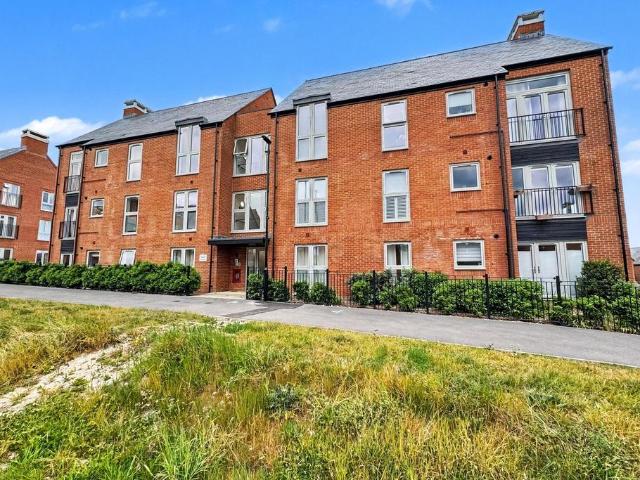 Flat for sale in Headbourne Worthy, Hampshire