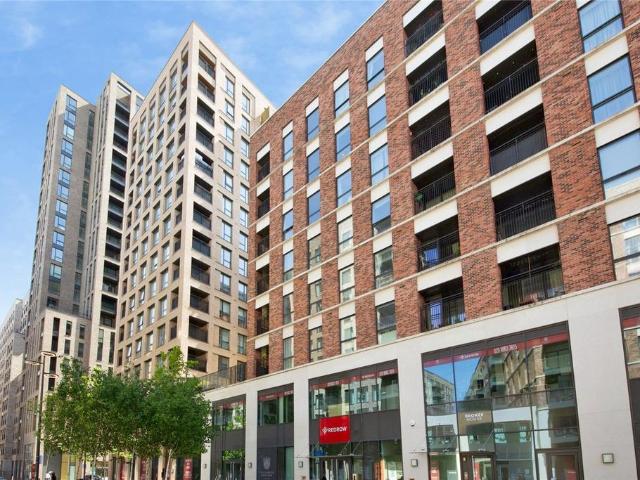 Flat for sale in Colindale, Greater London