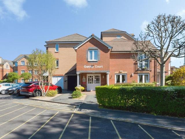 Flat for sale in Shirley, Isle Of Man