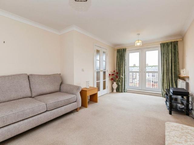 Flat for sale in Darlington