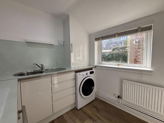 Flat for sale in Ferryhill, Ballindoch