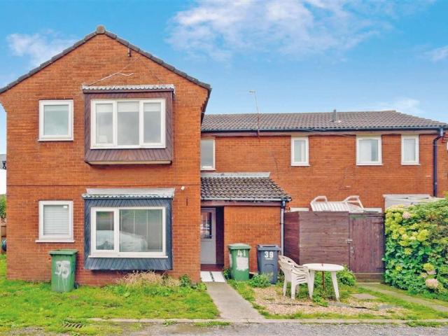Flat for sale in New Brighton, Wallasey