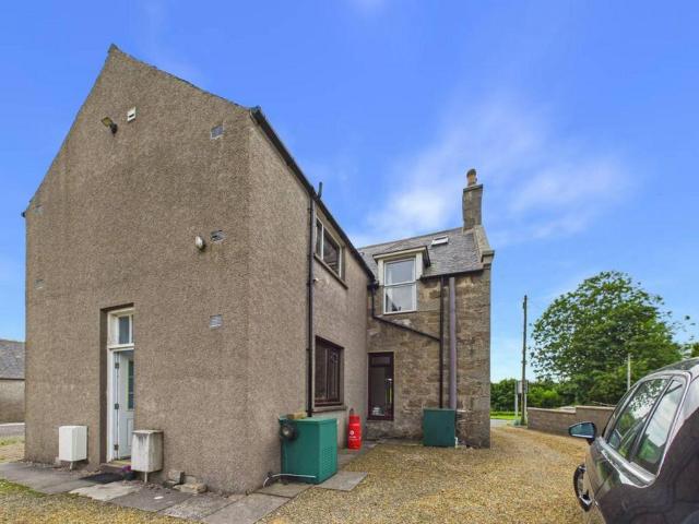Flat for sale in Auchnagatt, Scotland