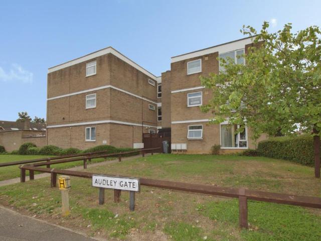 Flat for sale in South Bretton, Peterborough