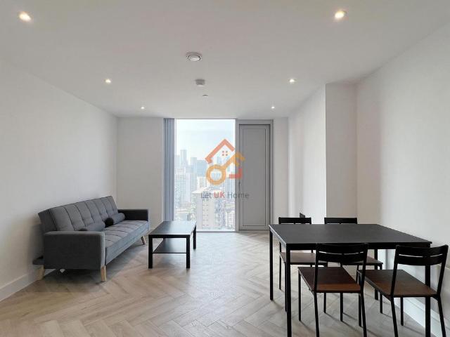 Flat for sale in City Centre, Salford