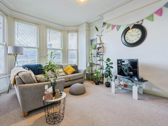 Flat for sale in St.Judes, Mount Wise