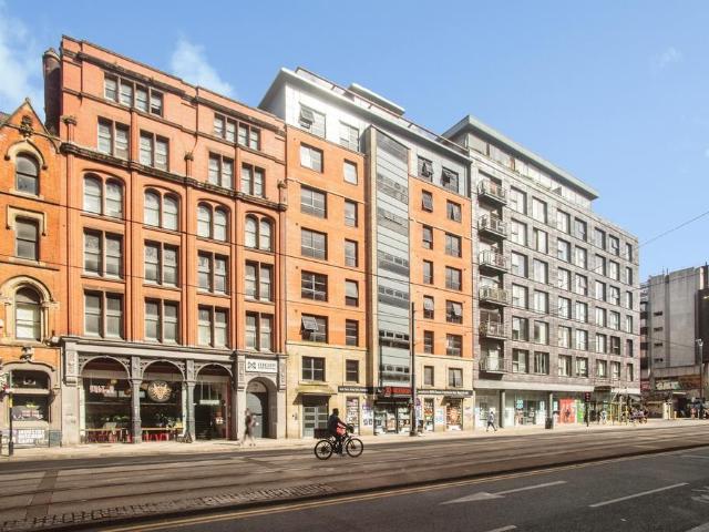 Flat for sale in City Centre, Georgia