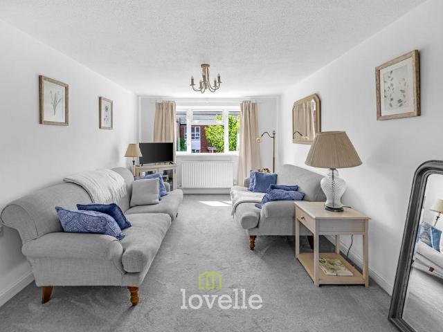Flat for sale in Grimsby, North East Lincolnshire