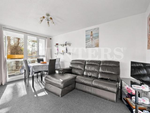 Flat for sale in South Tottenham, Greater London