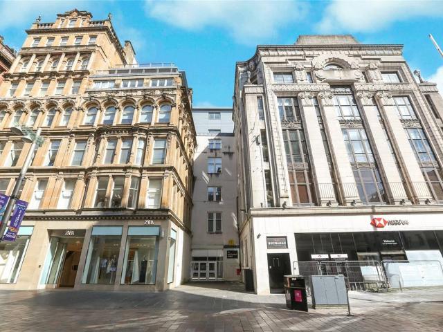 Flat for sale in Merchant City, Scotland