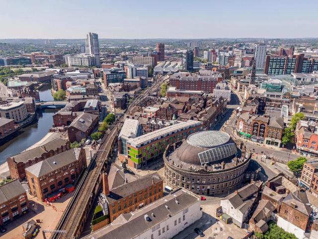 Flat for sale in West Yorkshire