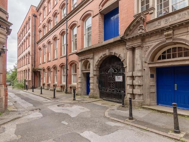 Flat for sale in St Ann's, Haddon