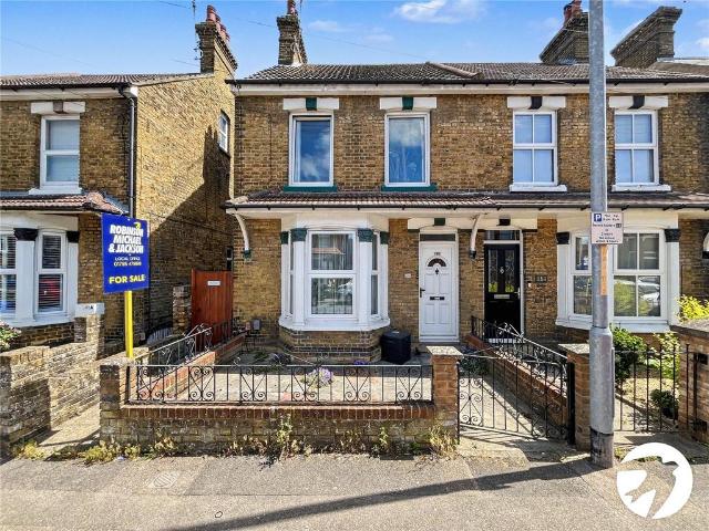 Flat for sale in Regent Quay, Oad Street