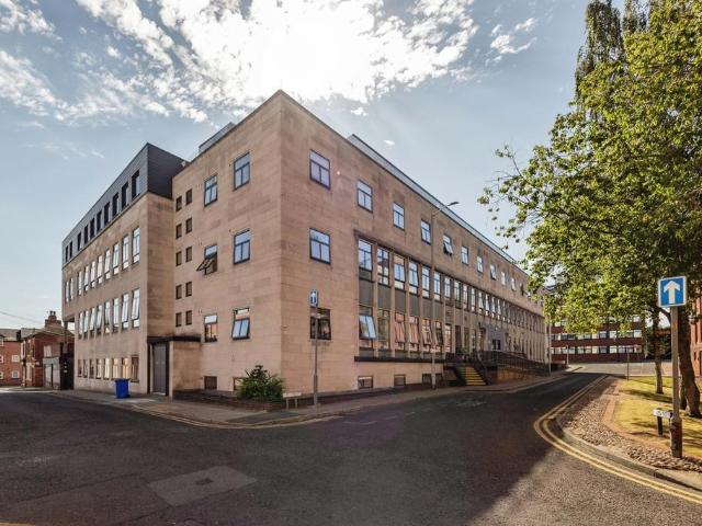 Flat for sale in Greater Manchester