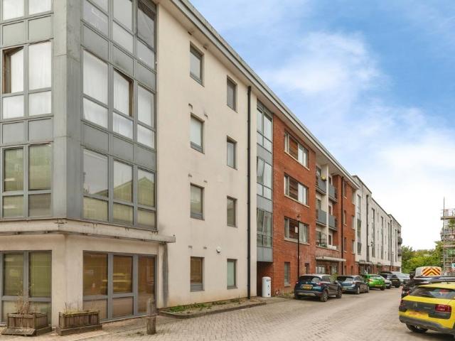 Flat for sale in St Philip's, Feckenham