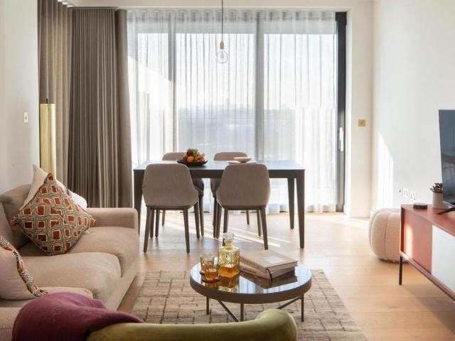 Flat for sale in Old Ford, Bow