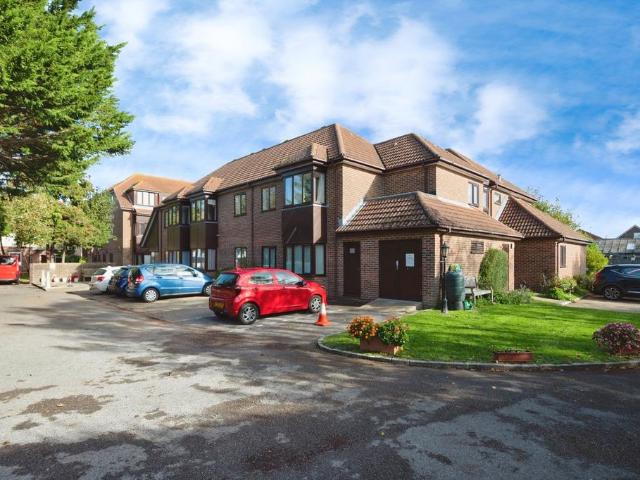 Flat for sale in West Town, Havant