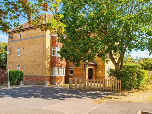 Flat for sale in Ladygrove, South Oxfordshire