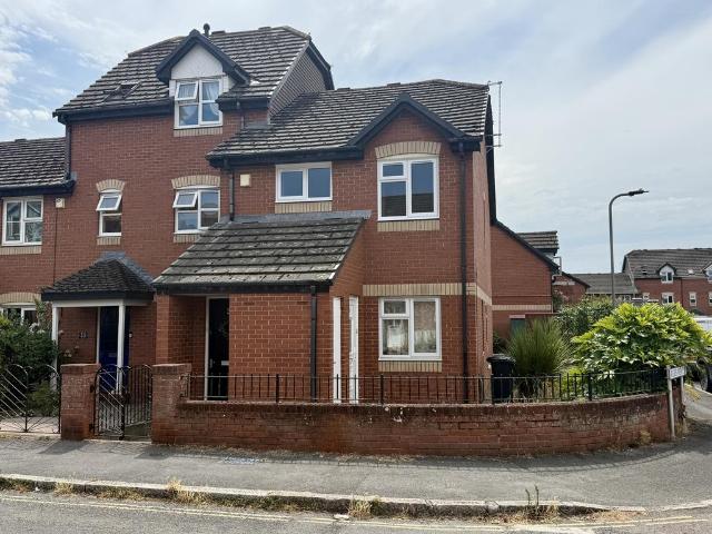 Flat for sale in Watergate, Devon