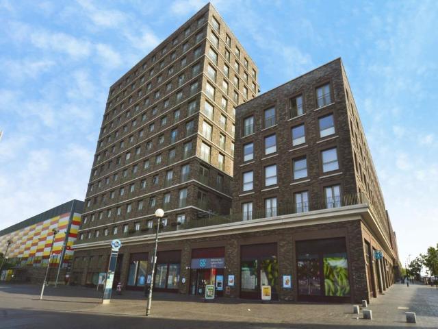 Flat for sale in London Borough of Newham, Greater London