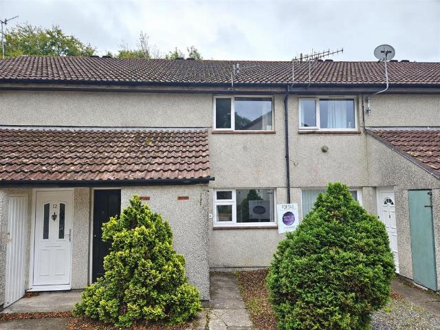 Flat for sale in Plympton, Plymouth