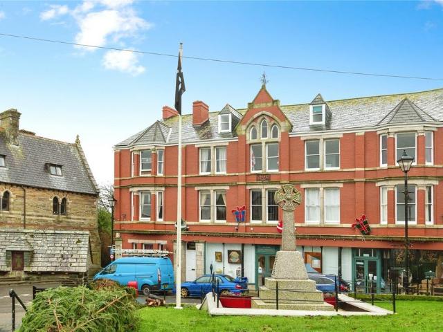Flat for sale in Gluvian, St Columb Major
