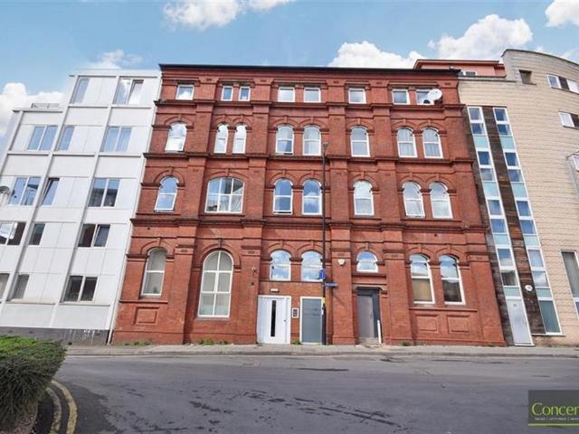 Flat for sale in Walsall, Caldmore
