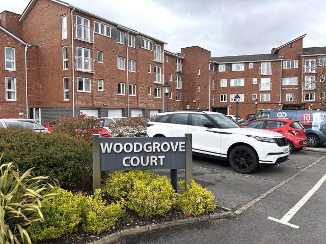Flat for sale in Hazel Grove, Greater Manchester