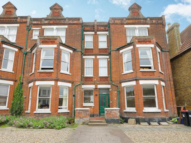 Flat for sale in Mickleburgh Hill, The Bridge