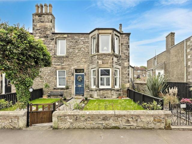 Flat for sale in Burntisland, Scotland
