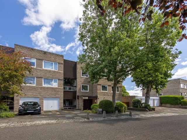 Flat for sale in Jesmond, Tyne And Wear