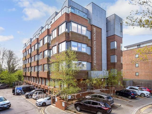 Flat for sale in Perryfields, West Sussex