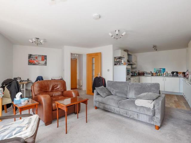 Flat for sale in West Cliff, Bournemouth
