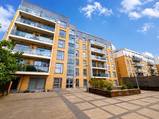 Flat for sale in Old Town, Shephall