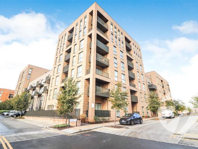 Flat for sale in London Borough of Bexley, Greater London
