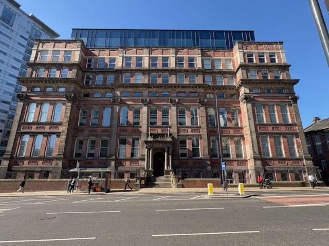 Flat for sale in Arena Quarter, Leeds
