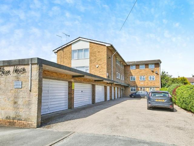 Flat for sale in Sunny Hill, East Midlands