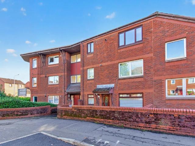Flat for sale in Queen's Cross, Glasgow