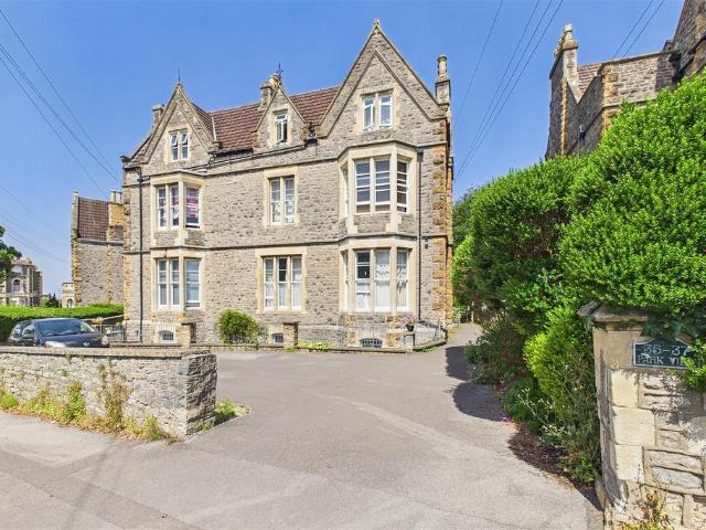 Flat for sale in Clevedon, North Somerset