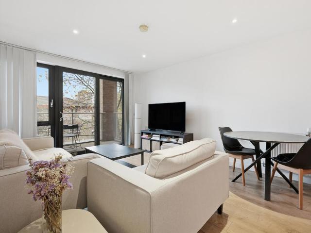 Flat for sale in Poplar Grove, Isle Of Man