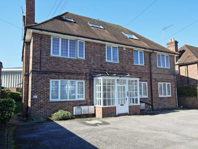 Flat for sale in Horsell, Woking