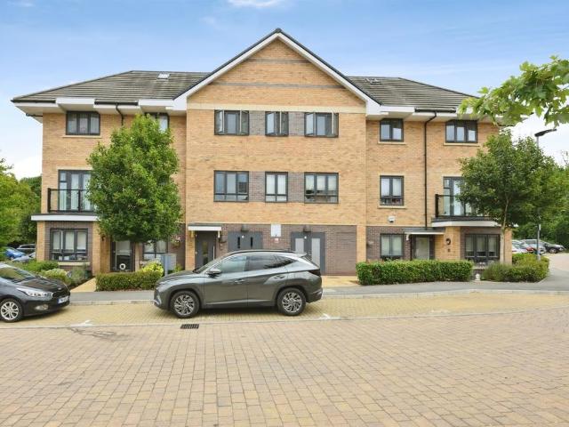 Flat for sale in Welwyn Garden City, Welwyn Hatfield