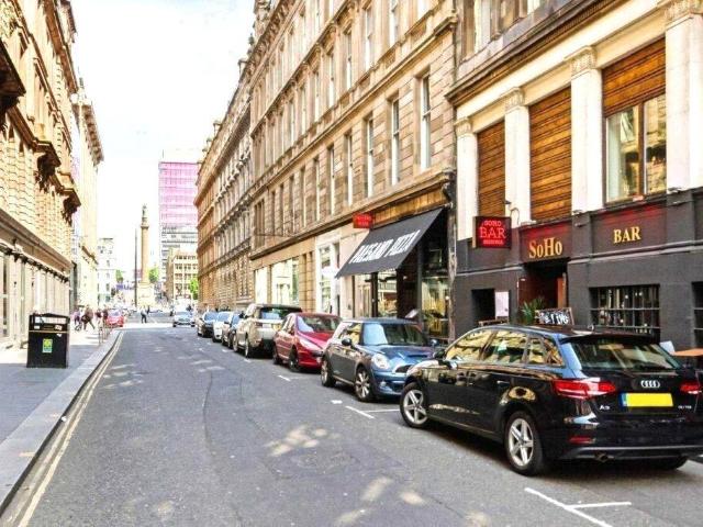 Flat for sale in Merchant City, Glasgow