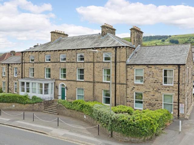 Flat for sale in Ilkley, West Yorkshire