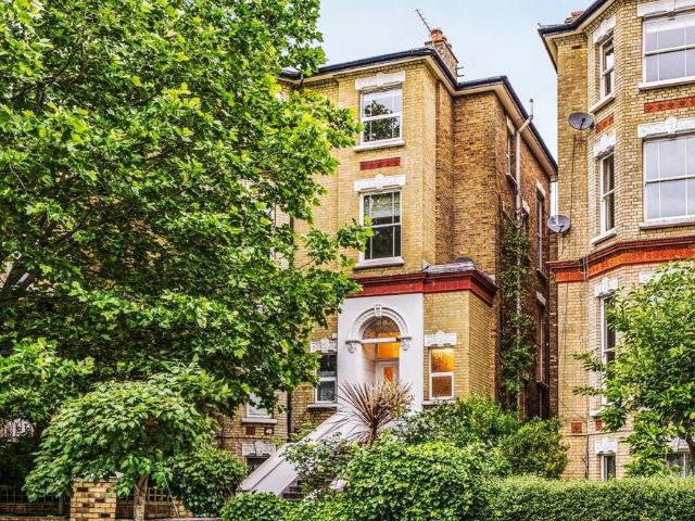 Flat for sale in Belsize Park, Primrose Hill
