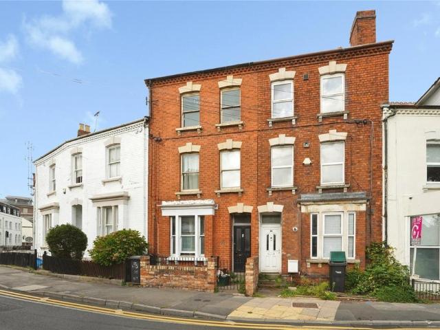 Flat for sale in Kings Barton, Gloucester