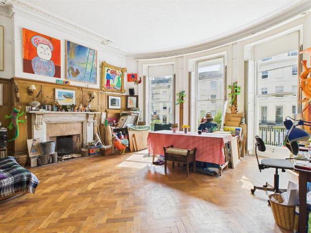 Flat for sale in Brunswick