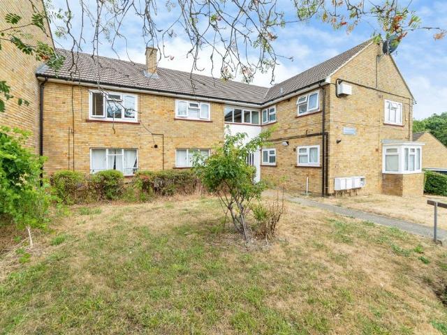 Flat for sale in Chells, Shephall