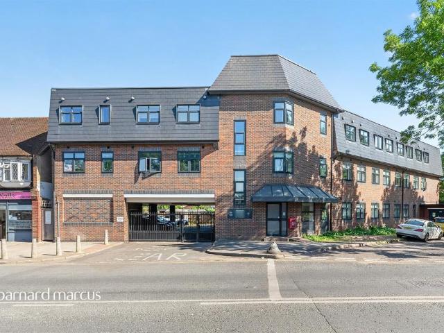 Flat for sale in London Borough of Merton, Greater London